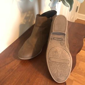 Faded Glory Booties 8.5